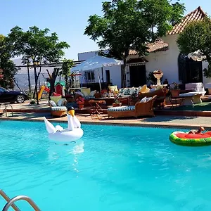 Casa Rural Los Naranjos Piscina Y Pista Tenis Privada Сasa de vacaciones